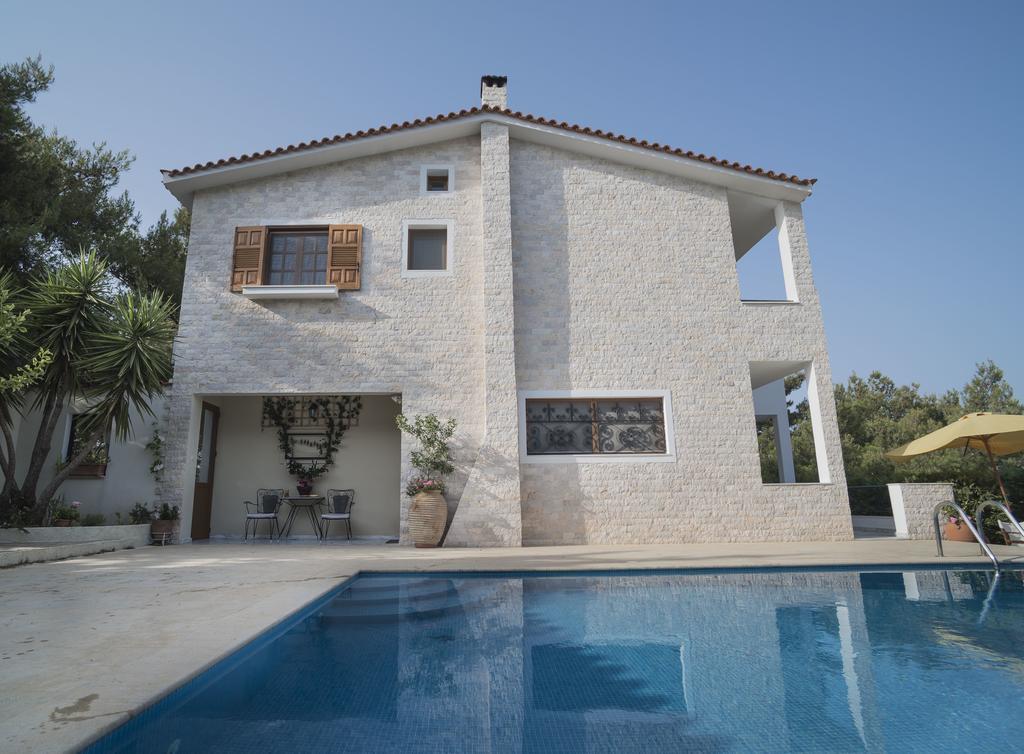 Villa Corina Near The Airport Kouvarás Exterior foto
